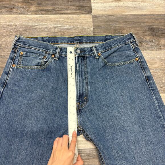 Levis 505 Mid Wash Faded Blue Men 38x32 Regular Straight Leg Denim Jeans Red Tab - Picture 9 of 13